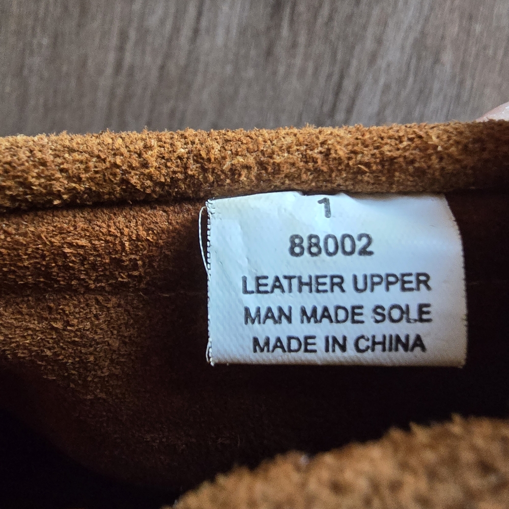 Minnetonka Kids Moccasins with Fringe - Brown Leather Size 1 #111 - Picture 3 of 7